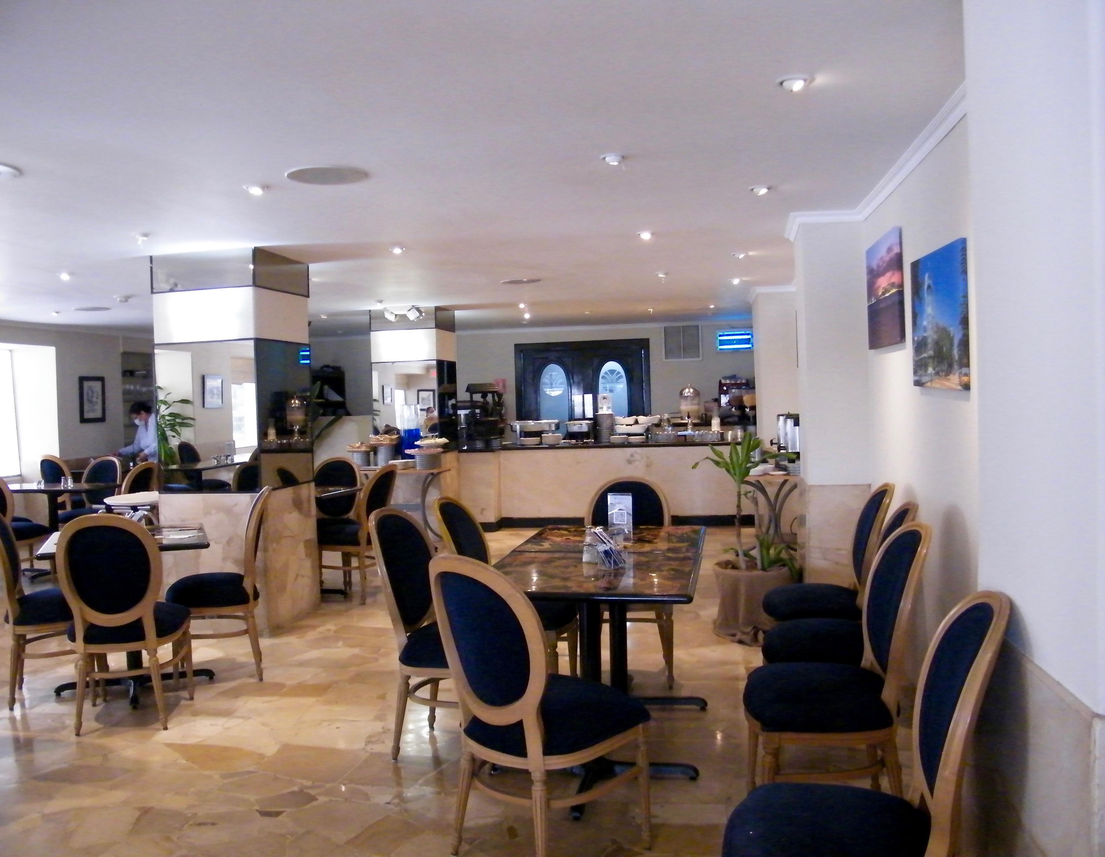 Hotel Ramada Гуаякиль Экстерьер фото